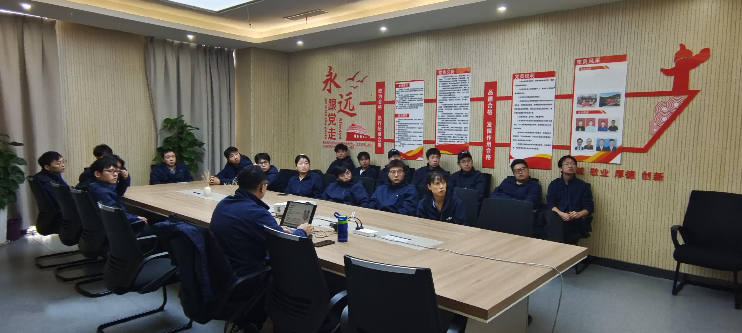 全民消防 性命至上│利来国际电子组织发展消防安全和救护专项培训